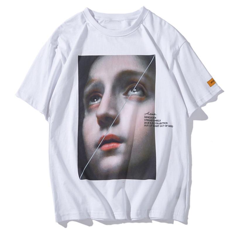 Camiseta Gothic Girl - Frete Gratis